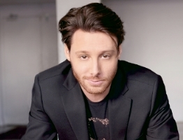 daniel abrams
